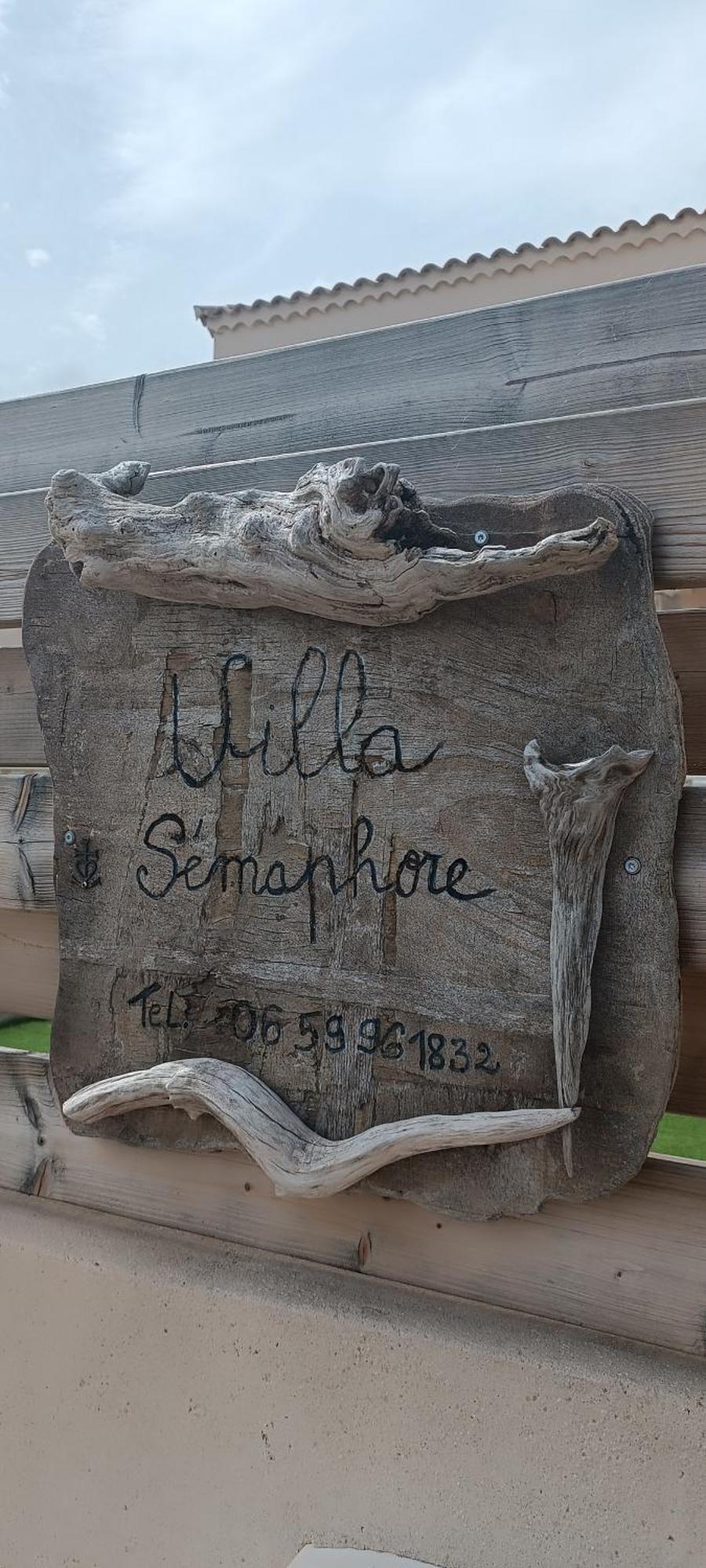 Villa Semaphore ซาแลง-เดอ-ชิโรด์ ภายนอก รูปภาพ